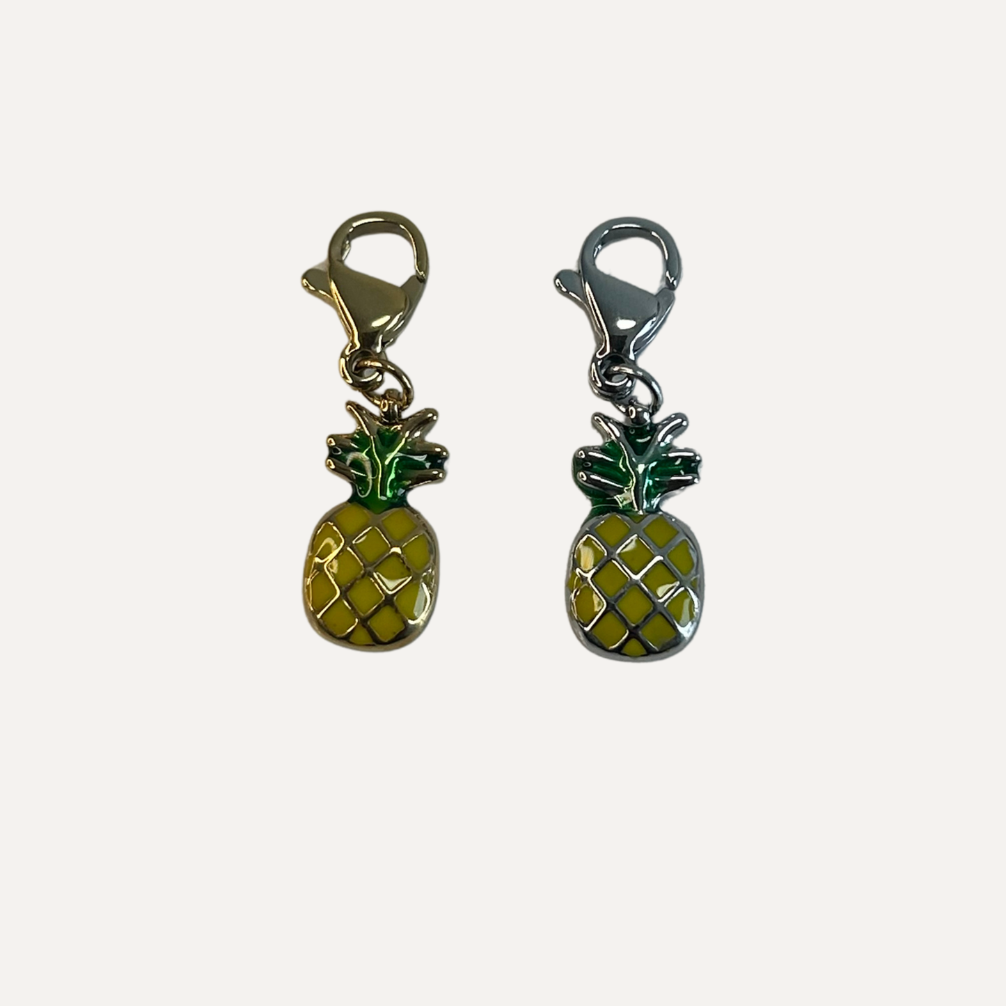 Charms - ananas